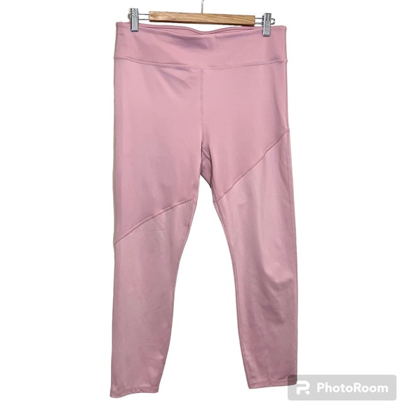 Fabletics Salar Statement Ultra Cool Rosebloom Shine Leggings - Picture 2 of 12
